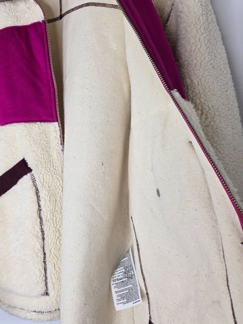 AMI Paris Ami de Cœur Faux Shearling Zipped Jacket Off White/Fuchsia Unisex - Picture 13 of 16